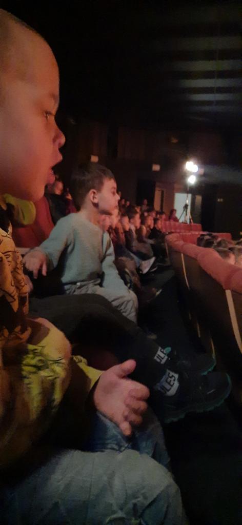 Divadlo - 25. 4. 2023